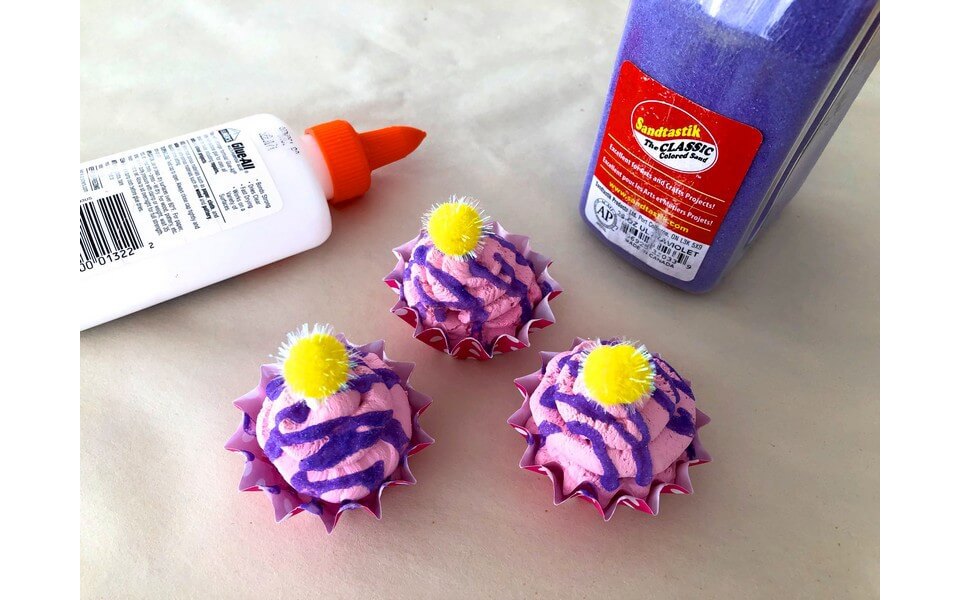 Pretend Mini Cupcakes